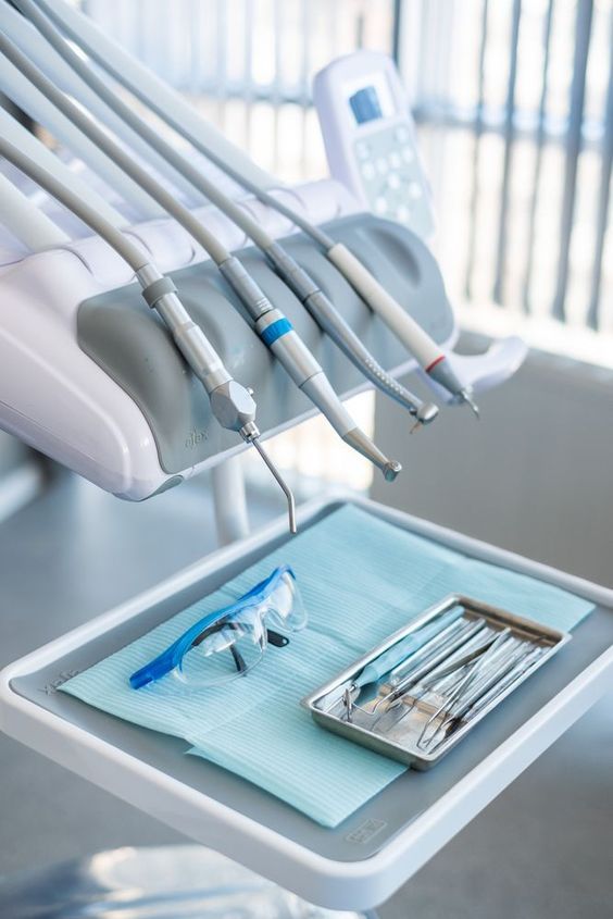 implants-dentist-in-shahran دندانپزشکی-ایمپلنت-در-شهران